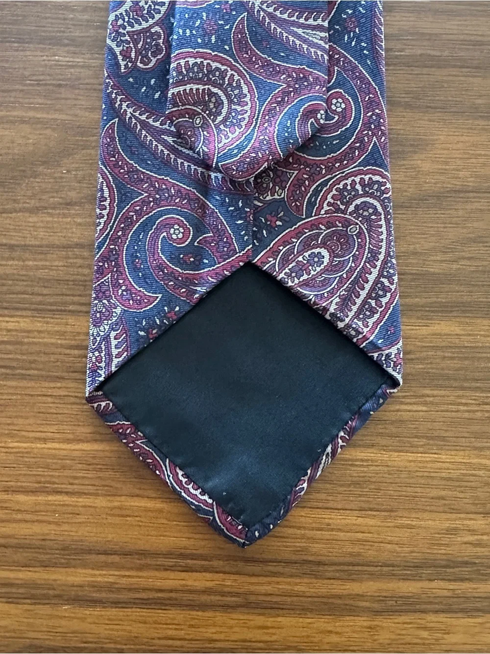 MARCS Paisley Silk Tie in Burgundy and Navy
